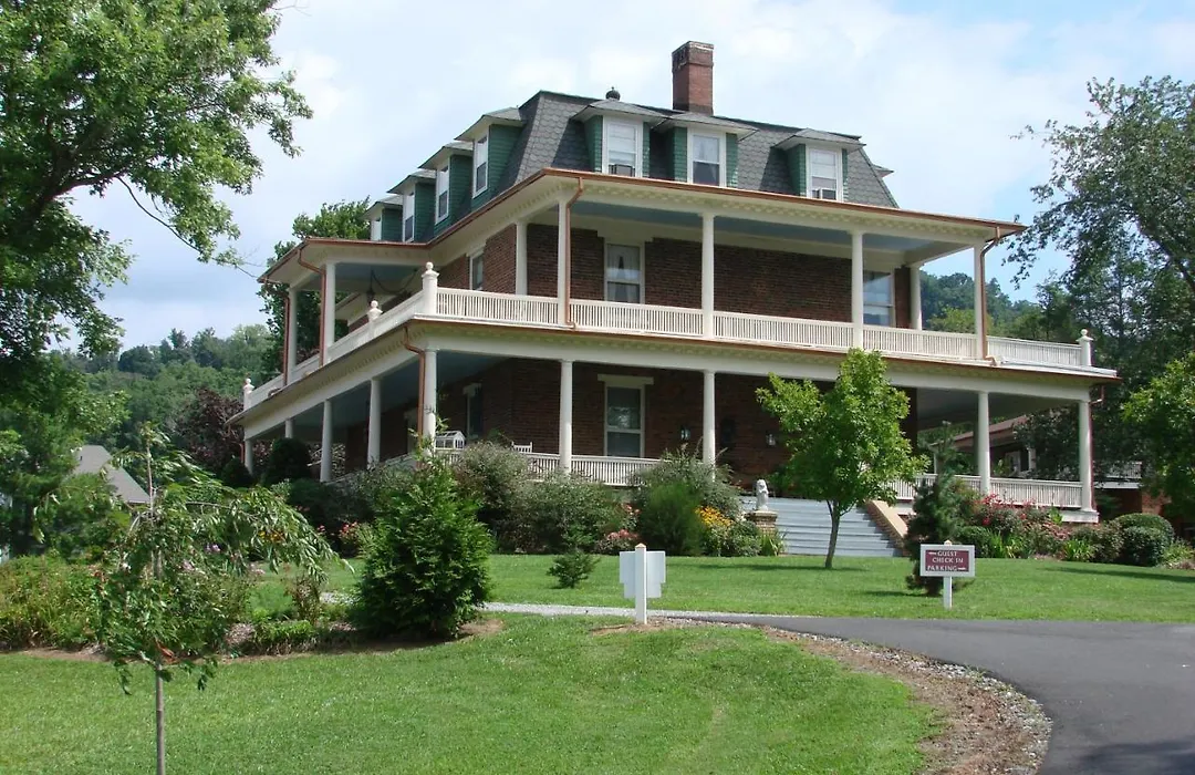 The Reynolds Mansion-1